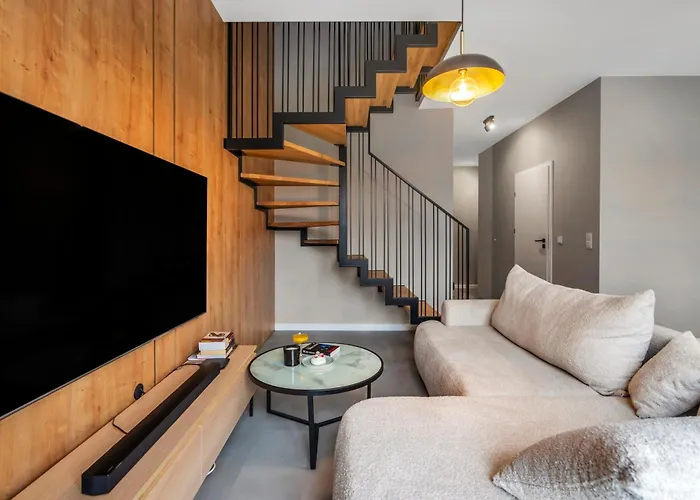 Warsaw Prestige Suites - Two-Level Loft, 72M2, 1000Mbs Internet, Parking, Gym - By Rentujemy