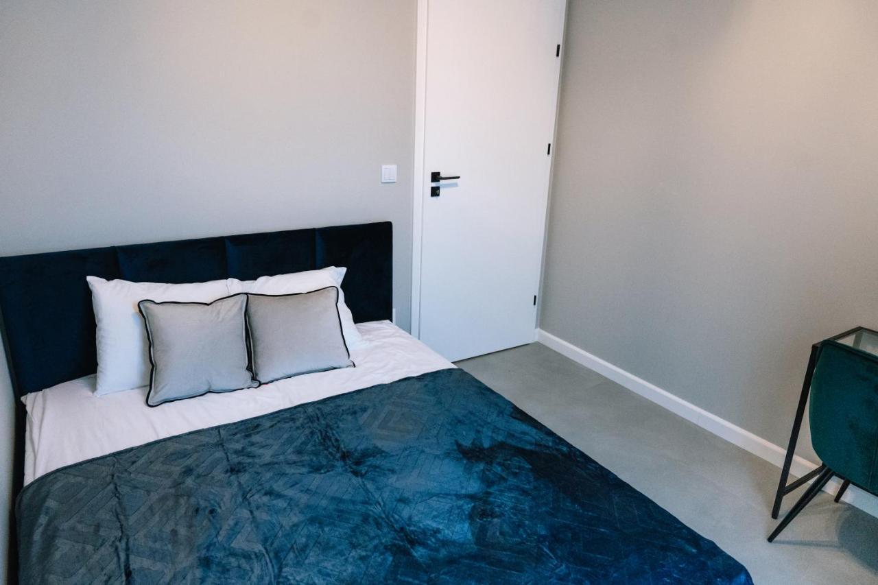 Prestige - Two-level Loft, 72m2, 1000mbs Internet, Parking, Gym - By Rentujemy Apartment *