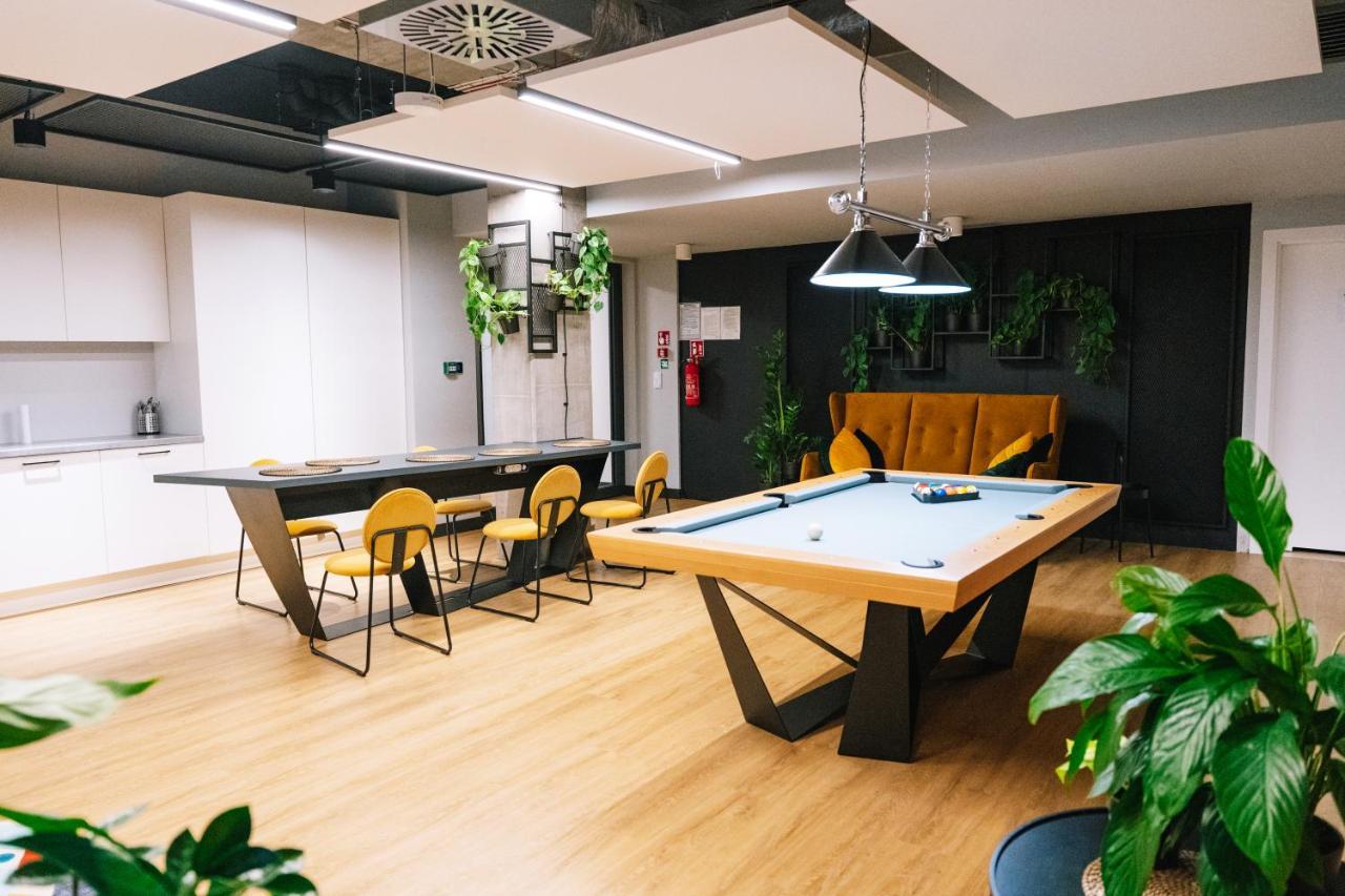 Prestige - Two-level Loft, 72m2, 1000mbs Internet, Parking, Gym - By Rentujemy Warsaw