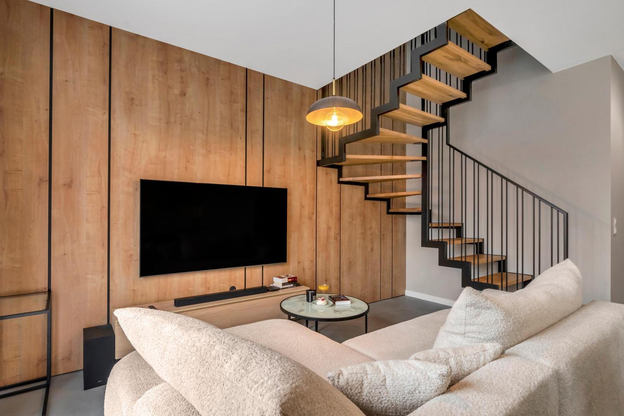 Apartment Prestige - Two-level Loft, 72m2, 1000mbs Internet, Parking, Gym - By Rentujemy *